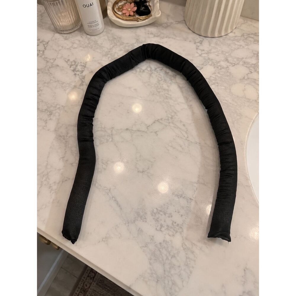 Black Satin Heatless Curling Rod